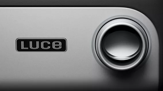 Θα είναι υποχρεωτική η αγορά μιας ηλεκτρικής Ferrari Luce; τι απαντά ο CEO της εταιρείας