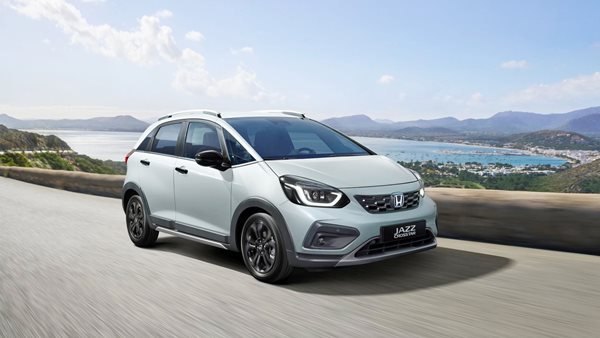 Honda Jazz Crosstar: Μια adventure style έκδοση με πολυχρηστικά χαρακτηριστικά