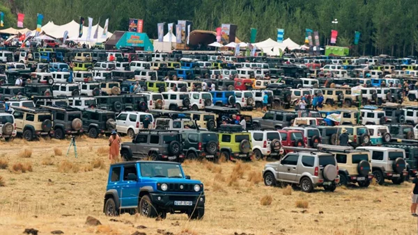 Το πιο παράξενο ρεκόρ Guinness του Suzuki Jimny
