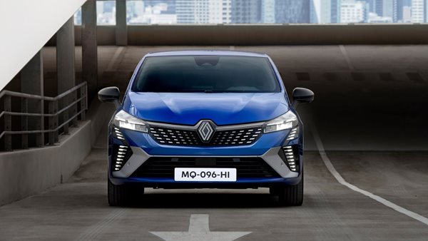 Renault Clio: Αναβάθμιση ουσίας και υβριδική υπεροχή