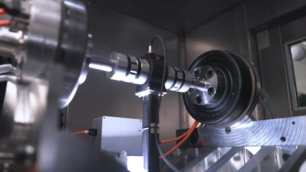 Πώς η BMW φέρνει την επανάσταση στους ηλεκτροκινητήρες