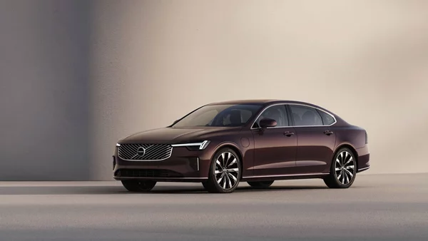 H Volvo παρουσίασε το ανανεωμένο S90-εικόνες και στοιχεία