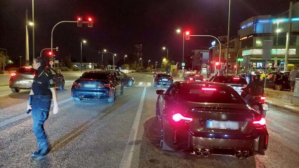 Πρόστιμο 18.300 ευρώ σε 3 οδηγούς για κόντρες στην παραλιακή