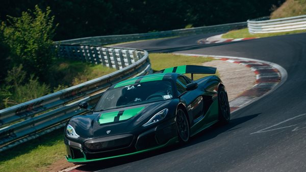 Μεγάλη φίρμα supercars διέγραψε όλες τις αναρτήσεις της στο Instagram