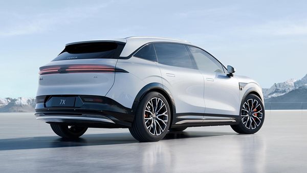 Δύο σημαντικές φίρμες αυτοκινήτων θα ενοποιηθούν και θα μείνει μία