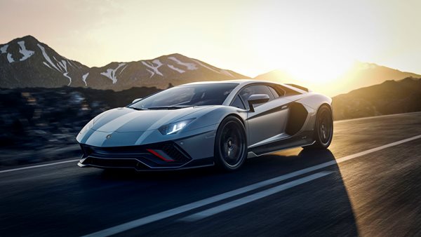 Lamborghini Aventador ξανά στην παραγωγή εξαιτίας ναυαγίου