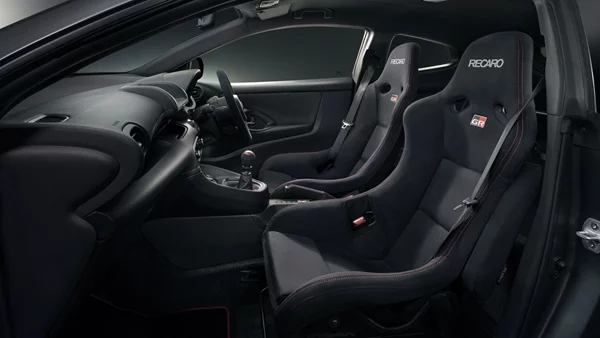 Πλησιάζουν τα αποκαλυπτήρια του νέου Toyota GRMN Yaris