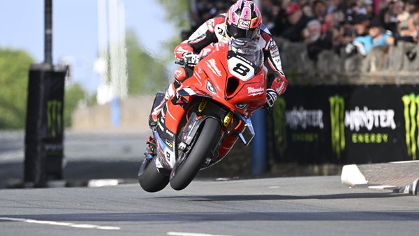 Το πιο τρομακτικό video του motorsport με μοτοσικλέτα