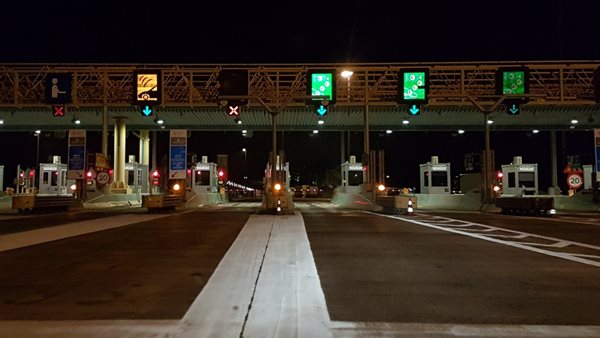 Δωρεάν διελεύσεις στα διόδια: Τι να προσέχουν οι οδηγοί