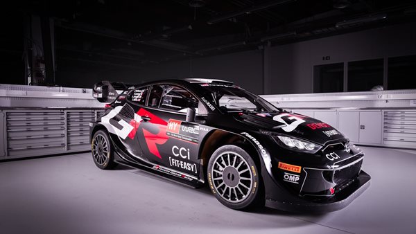 Νέα αγωνιστικά και κάπως σκοτεινά χρώματα για την Toyota