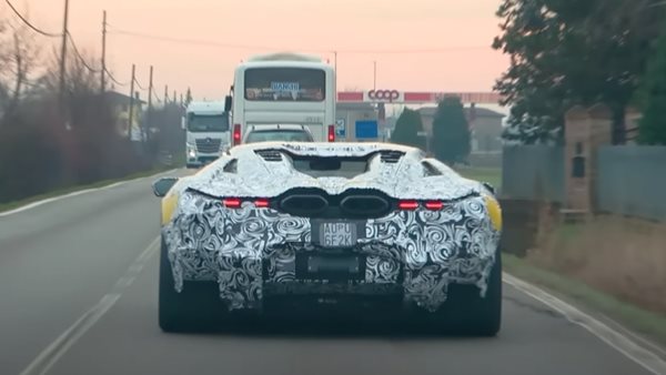 O διάδοχος της Lamborghini Aventador έχει υπέροχες εξατμίσεις