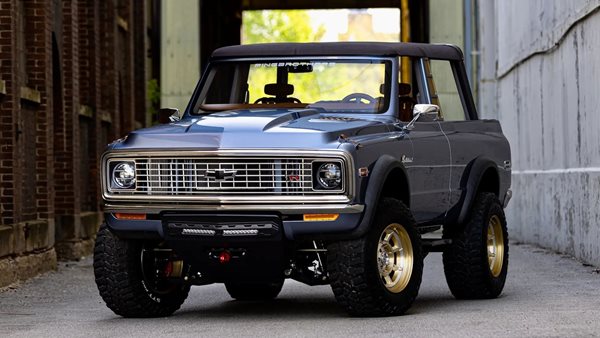 Αυτό το Chevrolet Blazer κάνει bullying με 1.216 ίππους