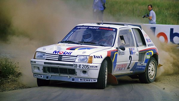 Peugeot 205 T16: Το άγριο διαμάντι του θρυλικού Group B