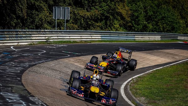 Ο Vettel μπήκε με Formula 1 στο Nurburgring και υπάρχει video