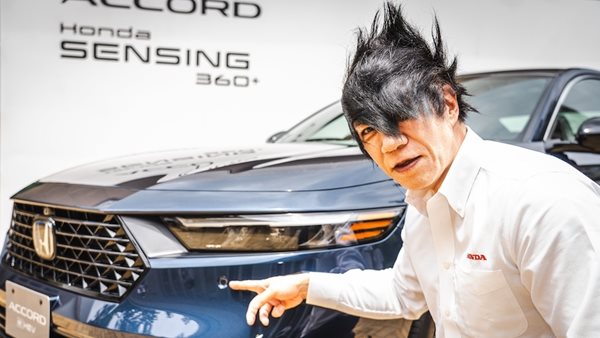 Όλοι ασχολούνται με έναν αρχιμηχανικό της Honda-γιατί έγινε διάσημος