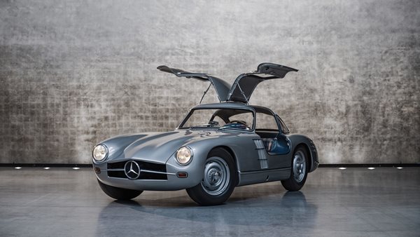 Τα 10 ακριβότερα αυτοκίνητα που πουλήθηκαν το 2022