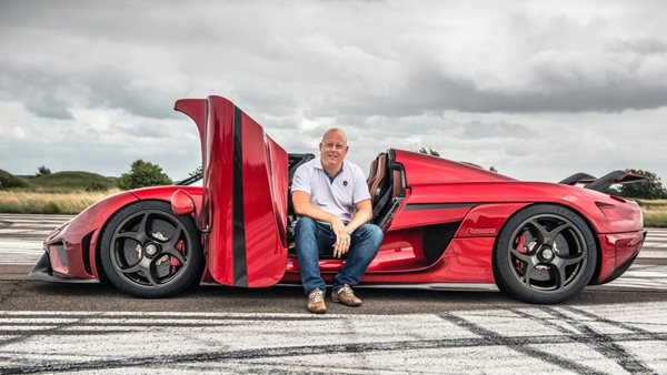 Δημόσια κόντρα μεταξύ του Koenigsegg και ενός συλλέκτη hypercars (video)