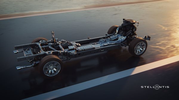 Η Stellantis έχει νέα πλατφόρμα για ηλεκτρικά με σούπερ αυτονομία