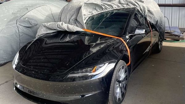 Πότε και πού θα παρουσιαστεί το νέο Tesla Model 3