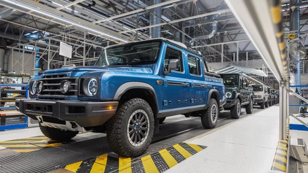 Το πρόβλημα της Recaro σταμάτησε την παραγωγή δύο ποιοτικών και σκληροτράχηλων off road μοντέλων