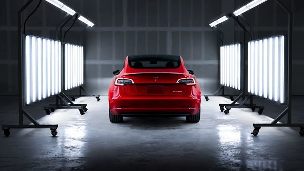 Εργαζόμενοι της Tesla έβλεπαν video με προσωπικά δεδομένα από κάμερες αυτοκινήτων