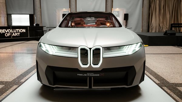 Σε λίγο καιρό όλες οι BMW θα έχουν αλλάξει πρόσωπο-δήλωση βόμβα του επικεφαλής σχεδιασμού