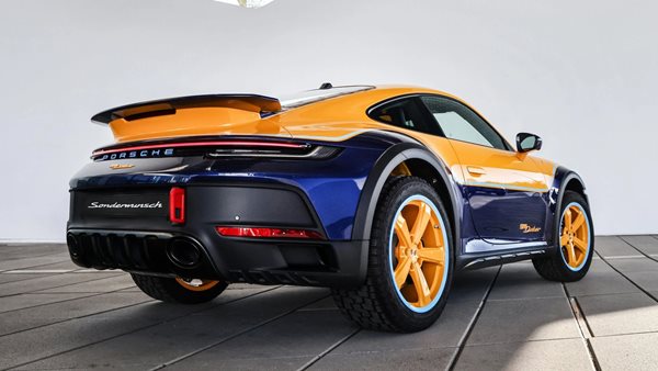 Δείτε την υπέροχη Porsche 911 που είναι η τελευταία Dakar