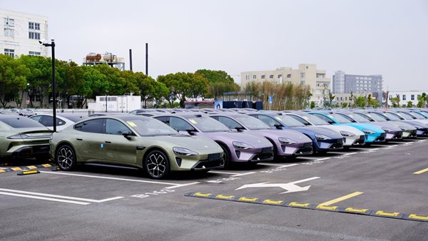 Ευρώπη: Οι Κινέζοι εδραιώνουν την κυριαρχία τους στις πωλήσεις ηλεκτρικών αυτοκινήτων