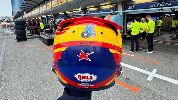 Ο "μονόκερος" του Sainz που τρέλανε το ίντερνετ