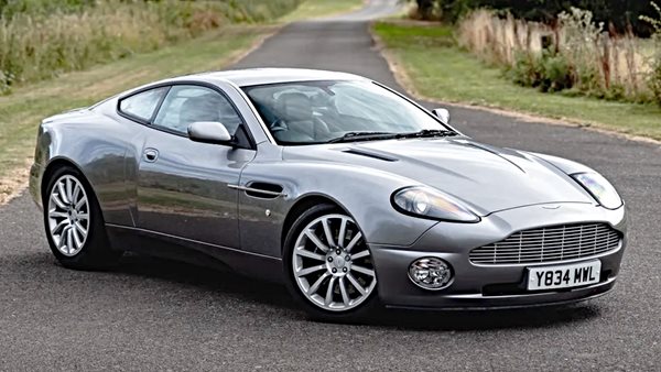 Σε δημοπρασία η Aston Martin Vanquish της ταινίας "Die Another Day"