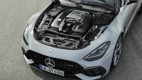 Η Mercedes-AMG ετοιμάζει κινητήρα V8 νέας γενιάς