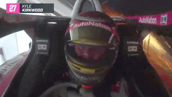 Video: Μονοθέσιο στο Indy500 πέφτει στον τοίχο με 300 km/h