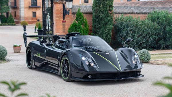 Απίστευτη τιμή για ένα και μοναδικό Pagani Zonda 760 LM Roadster
