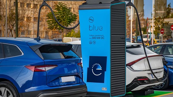 Chargingcost.gr: Η επίσημη εφαρμογή σύγκρισης τιμών για φόρτιση ηλεκτρικών αυτοκινήτων στην Ελλάδα