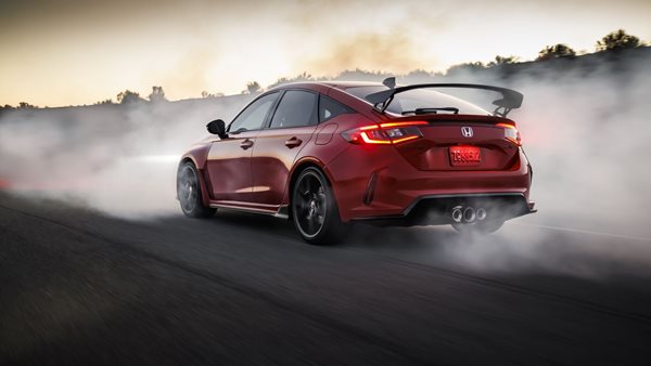 Honda Civic Type R: 5 πράγματα που χρειάζεται να ξέρεις