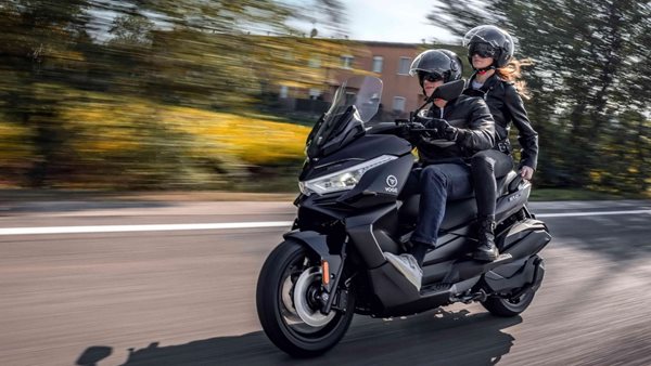 Τεχνολογίες ασφάλειας αυτοκινήτου στο κορυφαίο scooter της Voge