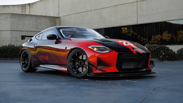To Nissan Z GT4 επιτέλους εμφανίστηκε στη SEMA Show