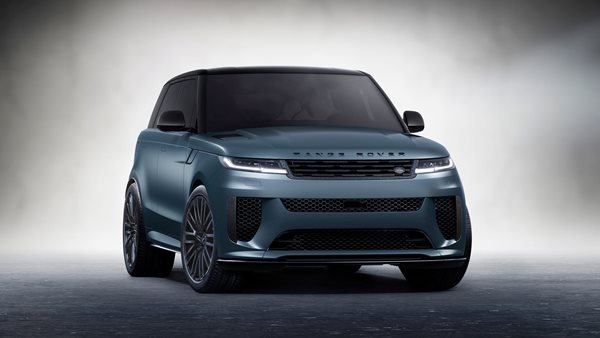 Range Rover Sport SV: 4 νέες εκδόσεις αλλάζουν την εικόνα του πολυτελούς SUV