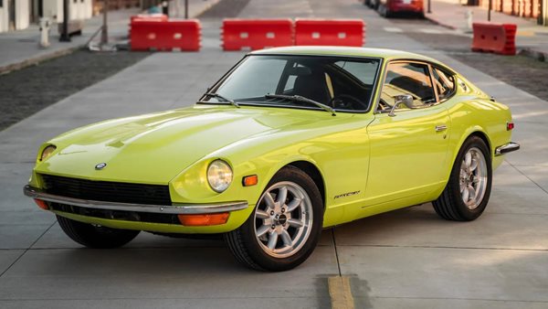 Αυτό το ξεχωριστό Datsun 240Z πουλήθηκε 118.000 ευρώ