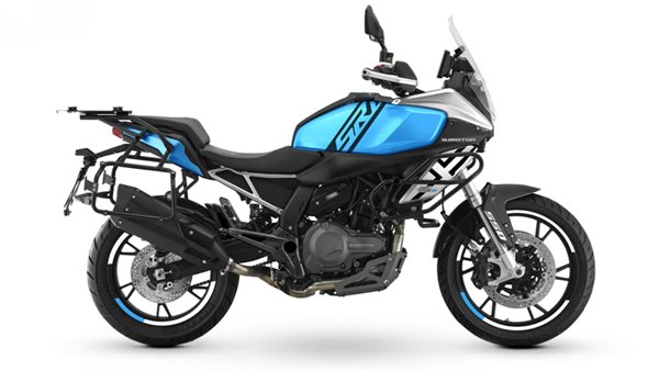 Η νέα μοτοσικλέτα QJMOTOR SRT 550 S με ασυναγώνιστη τιμή