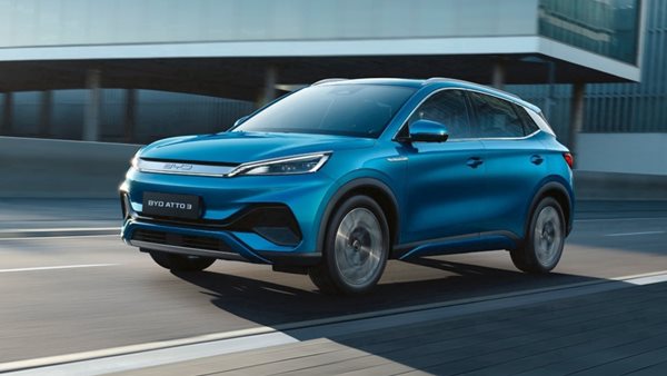 Ο Warren Buffett ξαναπούλησε πολλές μετοχές της BYD