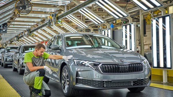 Τα εμβληματικά εργοστάσια της Skoda Auto στην Τσεχία