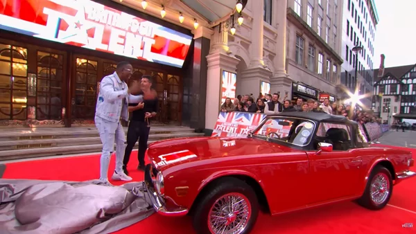 Μάγος στο Britain's Got Talent εμφάνισε στον Simon Cowell το αγαπημένο του Triumph TR6