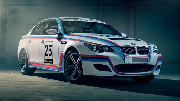 BMW M5 CSL: Ακόμα ένα "θηρίο" που δεν εγκρίθηκε ποτέ. Κρίμα