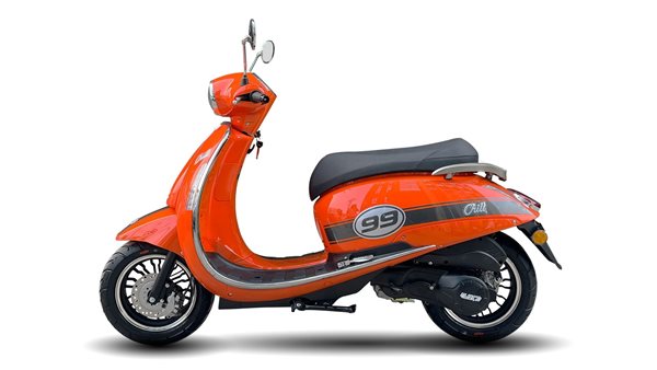 Νέο scooter UM Chill 125 με ρετρό εμφάνιση