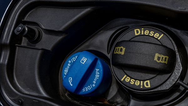 Τι είναι το AdBlue και γιατί είναι απαραίτητο στα diesel αυτοκίνητα