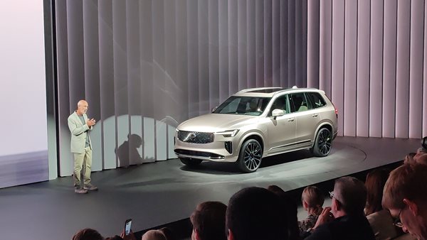 CEO μεγάλης φίρμας προβλέπει μείωση πωλήσεων αυτοκινήτων