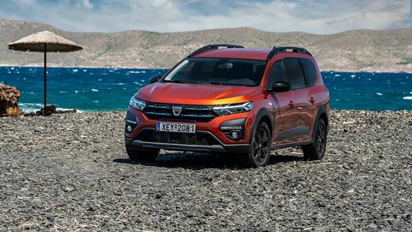 Dacia Jogger 1.0 TCe LPG 7-S: Η επιτομή της αυτονομίας