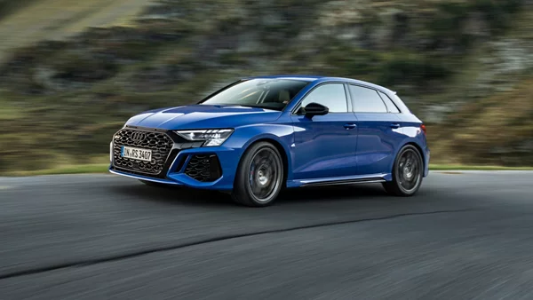 Audi RS 3 Performance Edition: 300 μονάδες, 300 km/h τελική