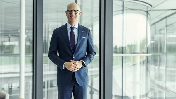 Michael Leiters: Ο CEO της McLaren αποκαλύπτει ότι ετοιμάζουν SUV